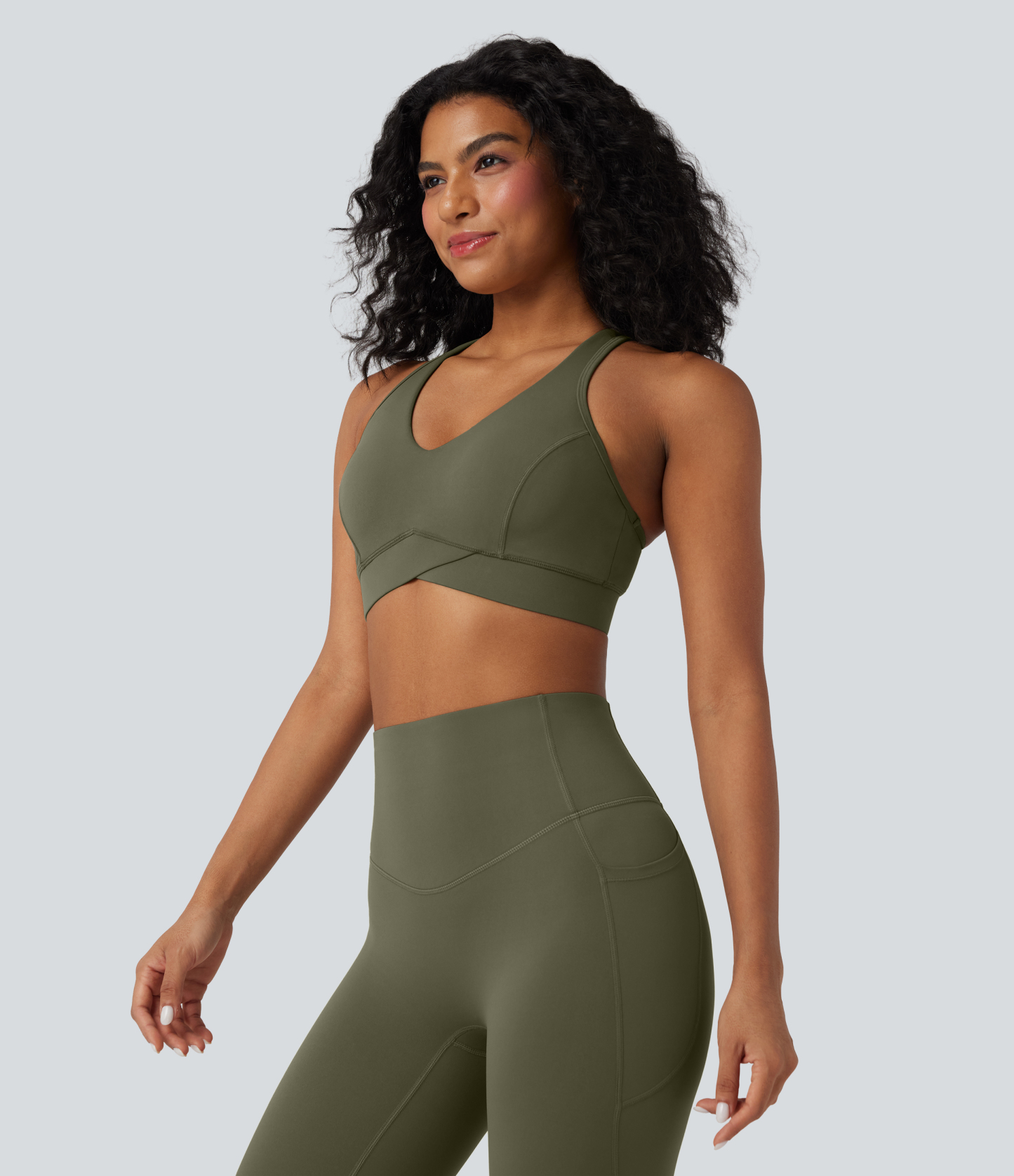 Halara UltraSculpt™ Medium Support V Neck Racerback Training Sports Bra