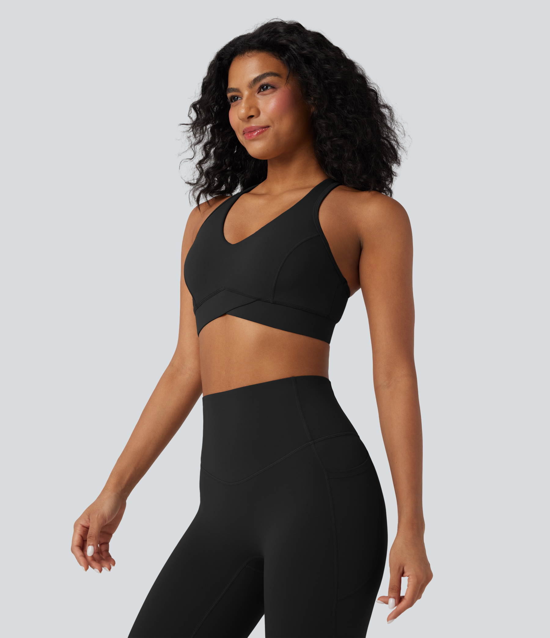 Halara UltraSculpt™ Medium Support V Neck Racerback Training Sports Bra