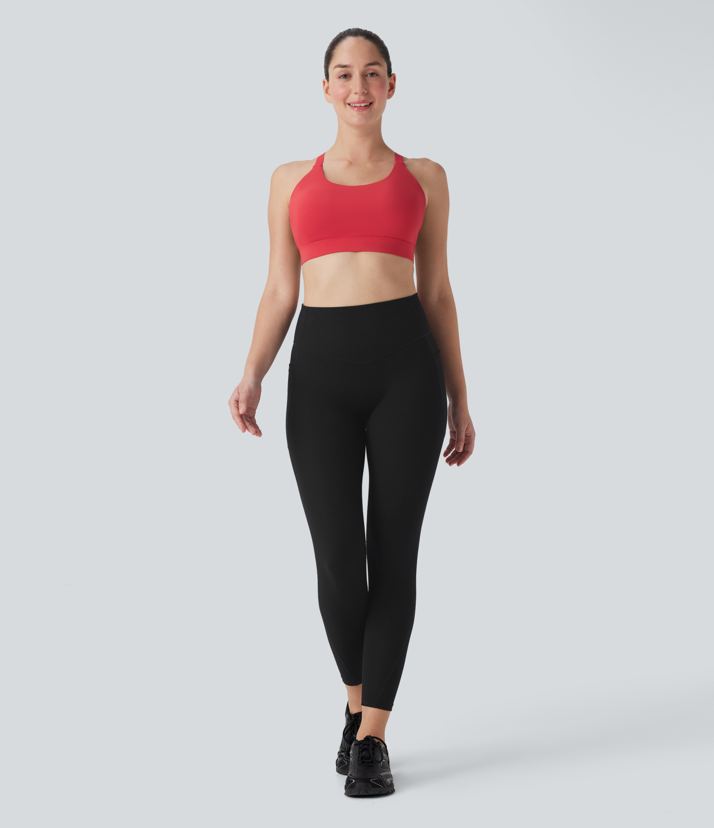 Medium Support Molded Cups Perforated Adjustable Hook Quick Dry Training Sports Bra  D-F Cups