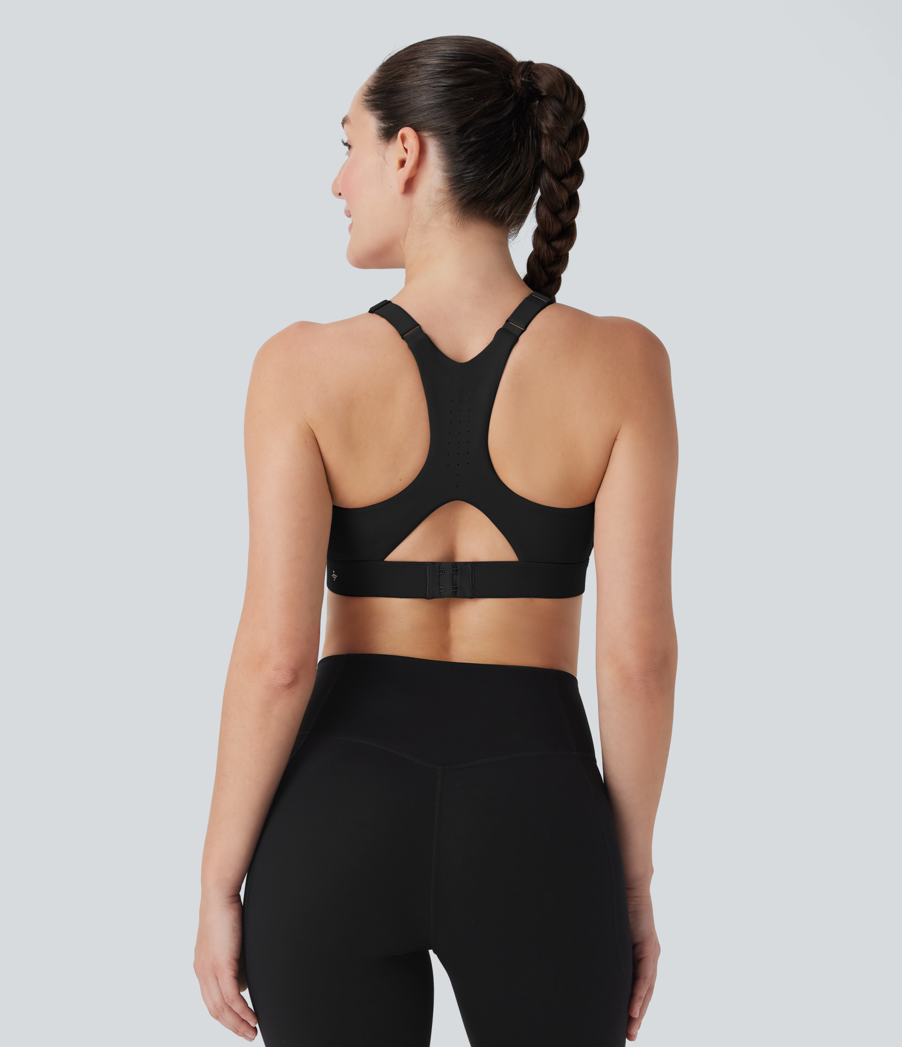 Medium Support Molded Cups Perforated Adjustable Hook Quick Dry Training Sports Bra  D-F Cups