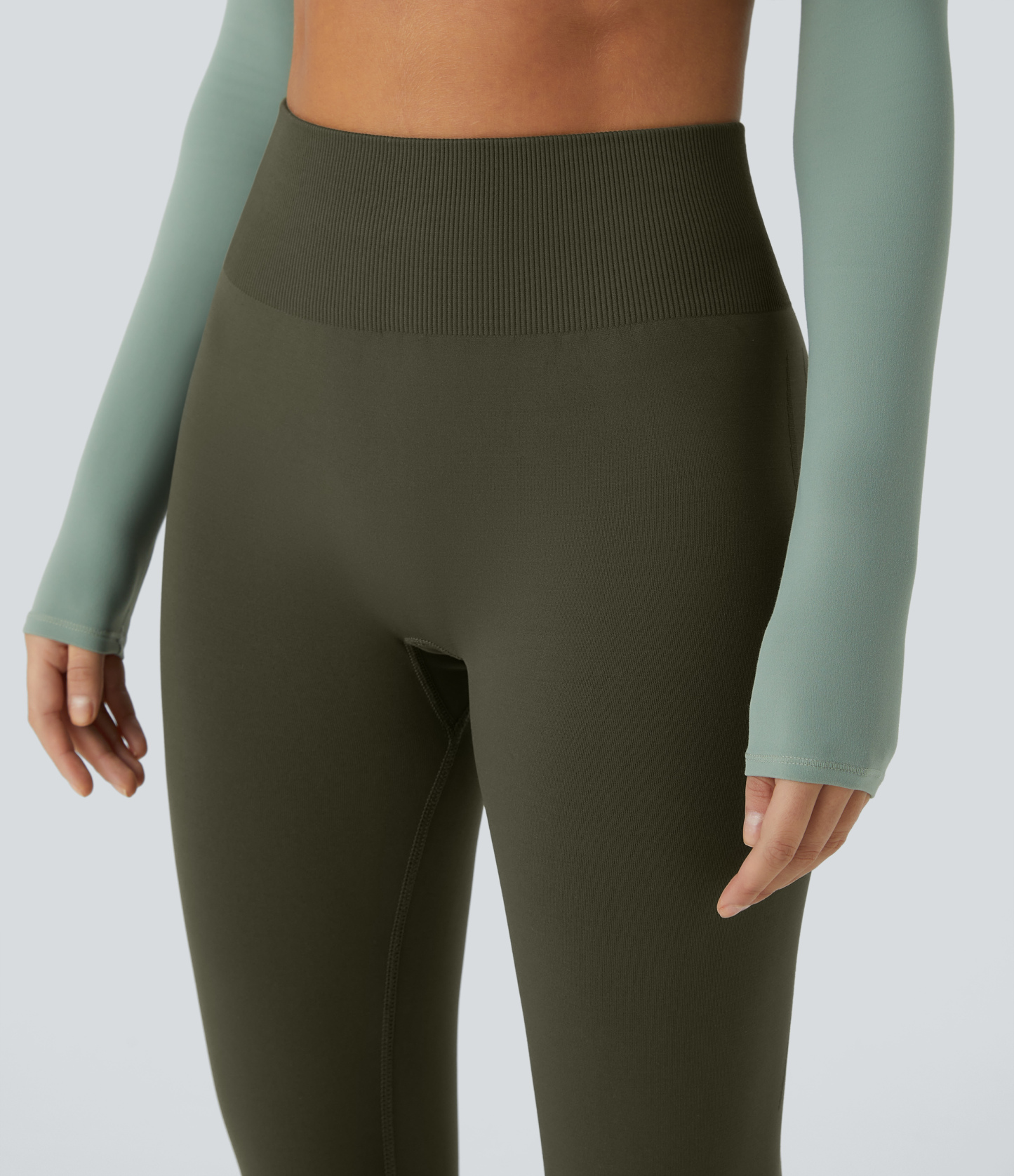 Seamless Flow Mid Rise Tummy Control Butt Lifting Yoga Leggings
