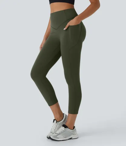 High Waisted Scrunch Butt Lifting Tummy Control Pocket Shaping Capri Training Leggings