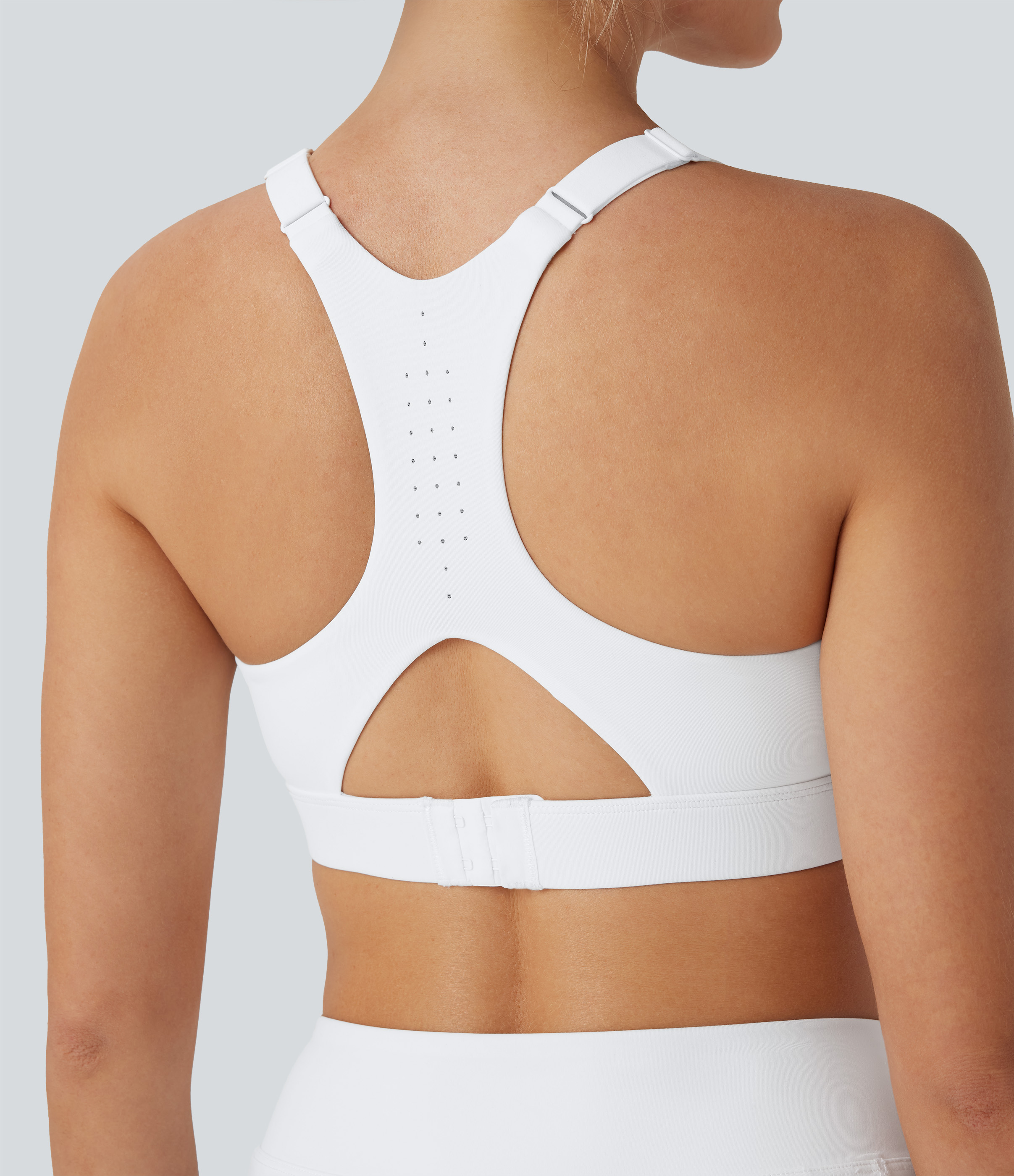 Medium Support Molded Cups Perforated Adjustable Hook Quick Dry Training Sports Bra  D-F Cups