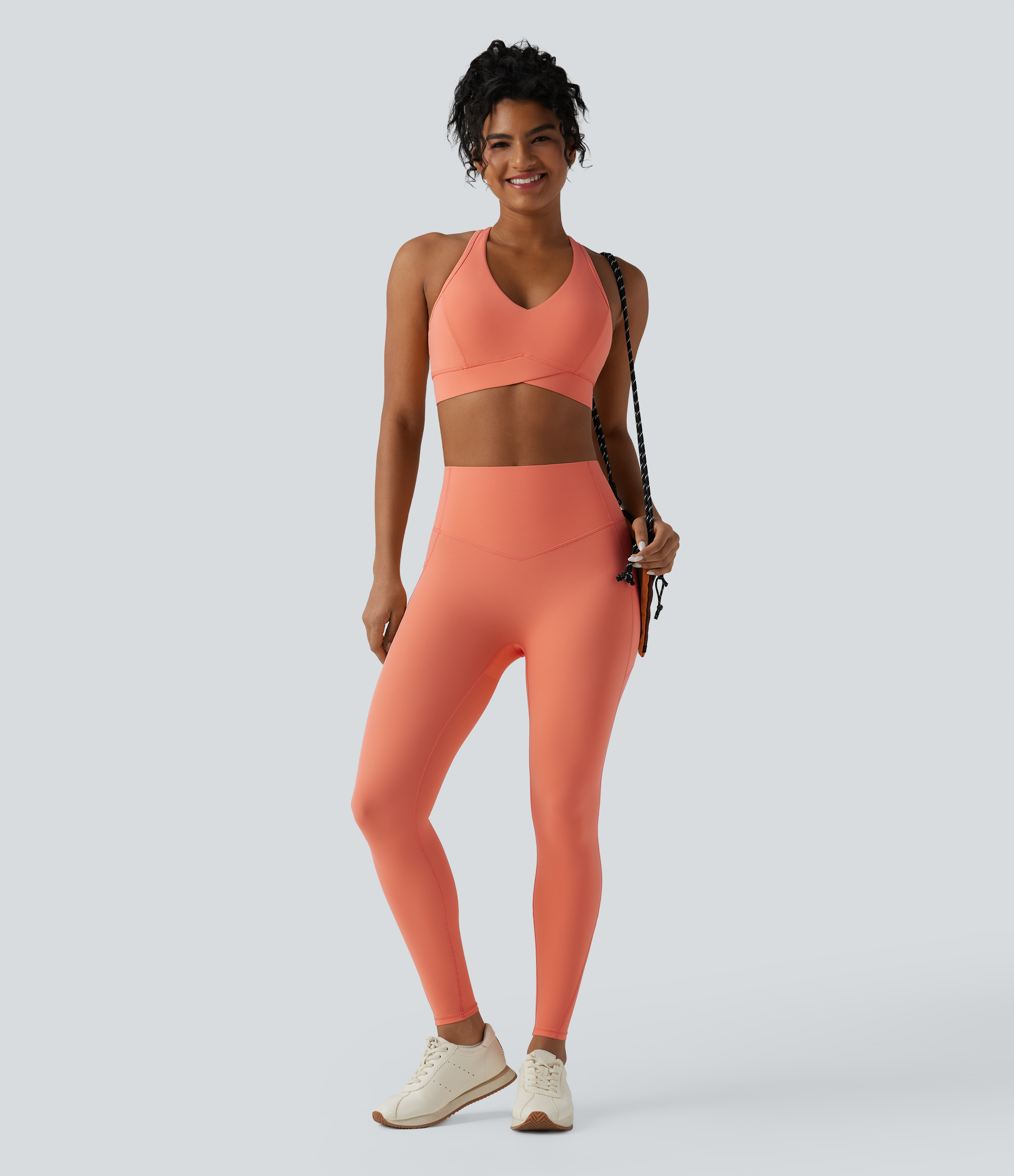 Halara UltraSculpt™ Medium Support V Neck Racerback Training Sports Bra