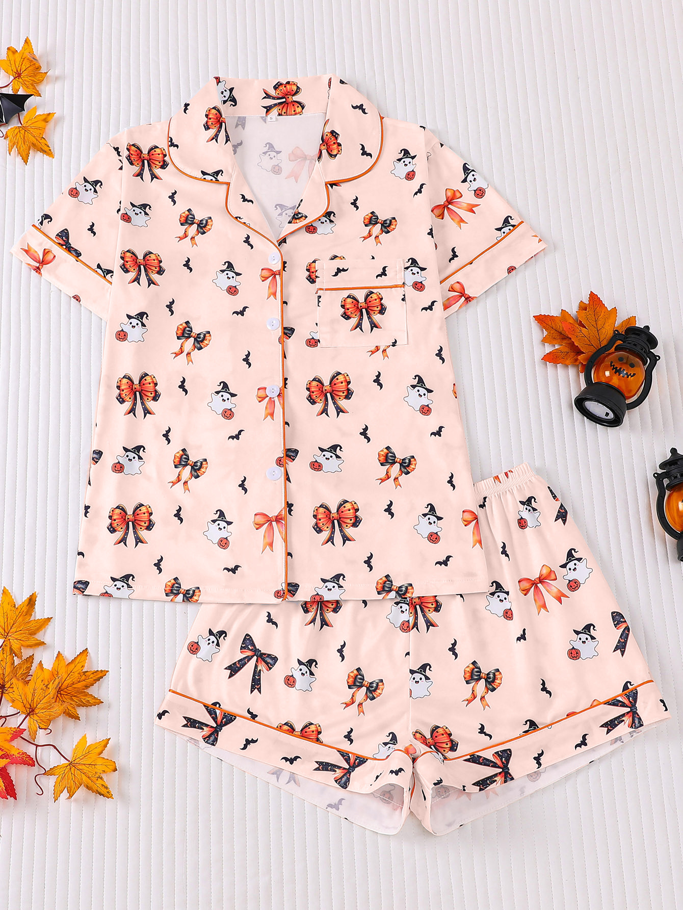 【Halloween】 Women's Halloween Cartoon Print Pajama Set, Cute Funny Sleepwear, Loungewear, 2-Piece Short Sleeve, Fitted, Above the Knee, All Seasons Gift, Top