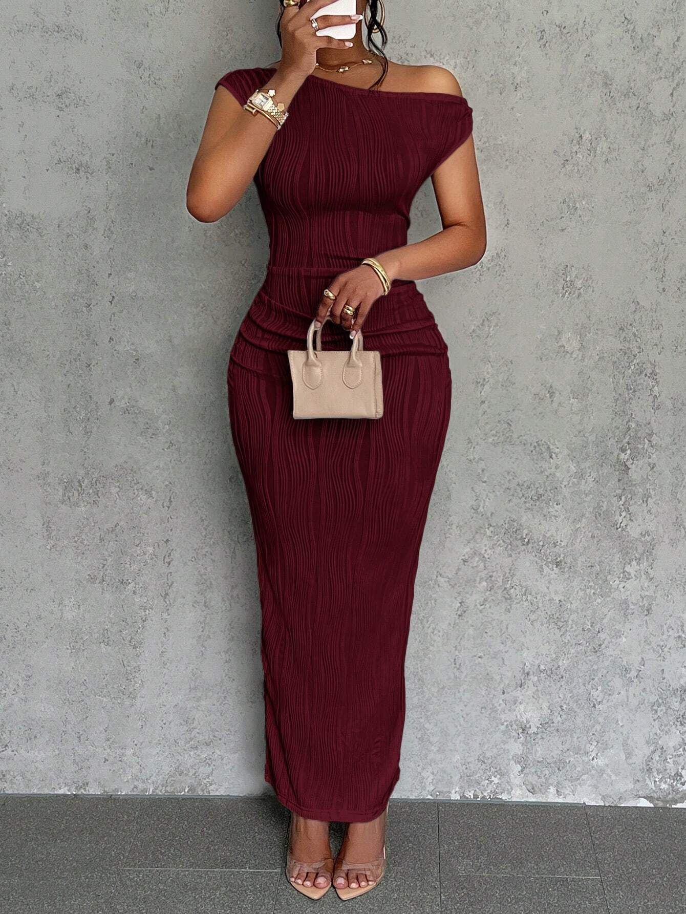 Cute One Shoulder Ripple Bodycon Dress