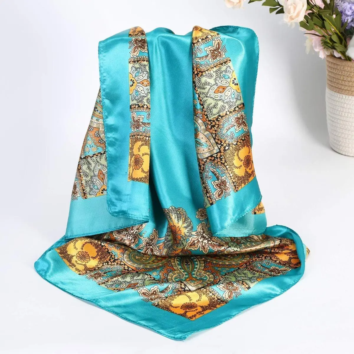 4 Pack Shawl Scarf Set for Women, 35" Large Square Silk-Like Satin Head Wrap, Allover Print Fashion Neck Shawl Accessories for Women, Floral Print Scarf, Decorative Scarf