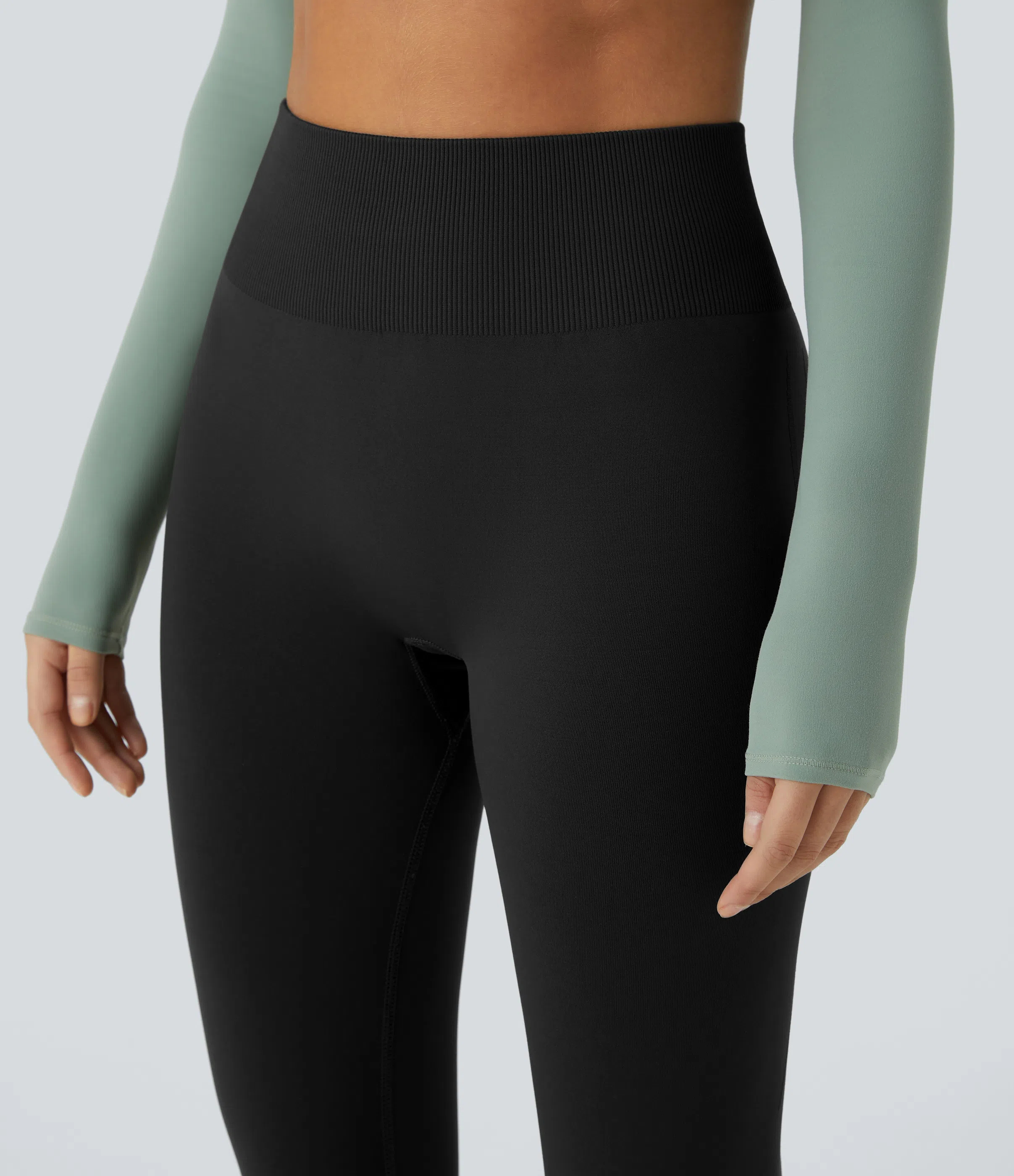 OneForm Seamless Flow Mid Rise Tummy Control Butt Lifting Yoga Leggings