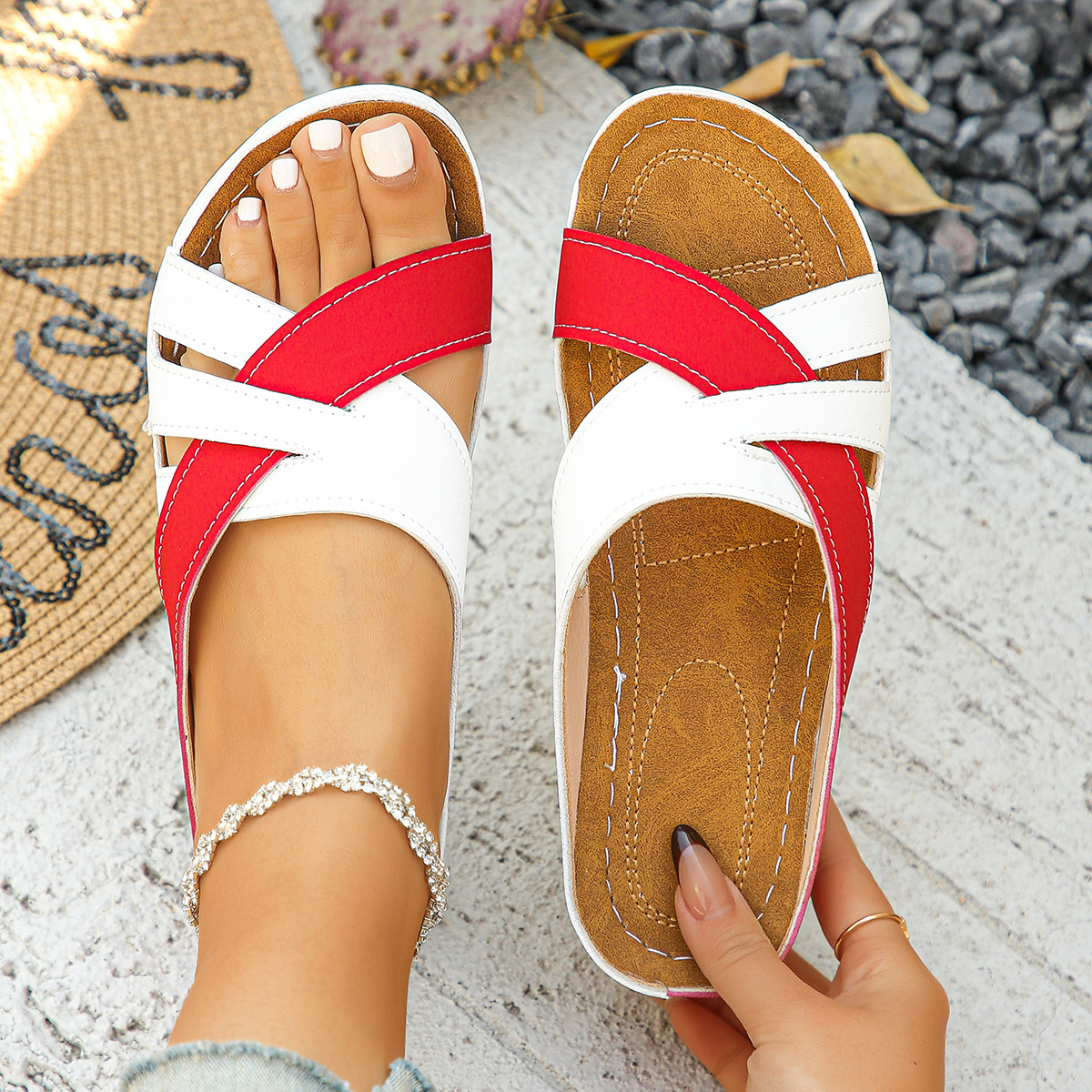 Women’s Comfortable Slide Sandals – Lightweight Open-Toe Beach Shoes