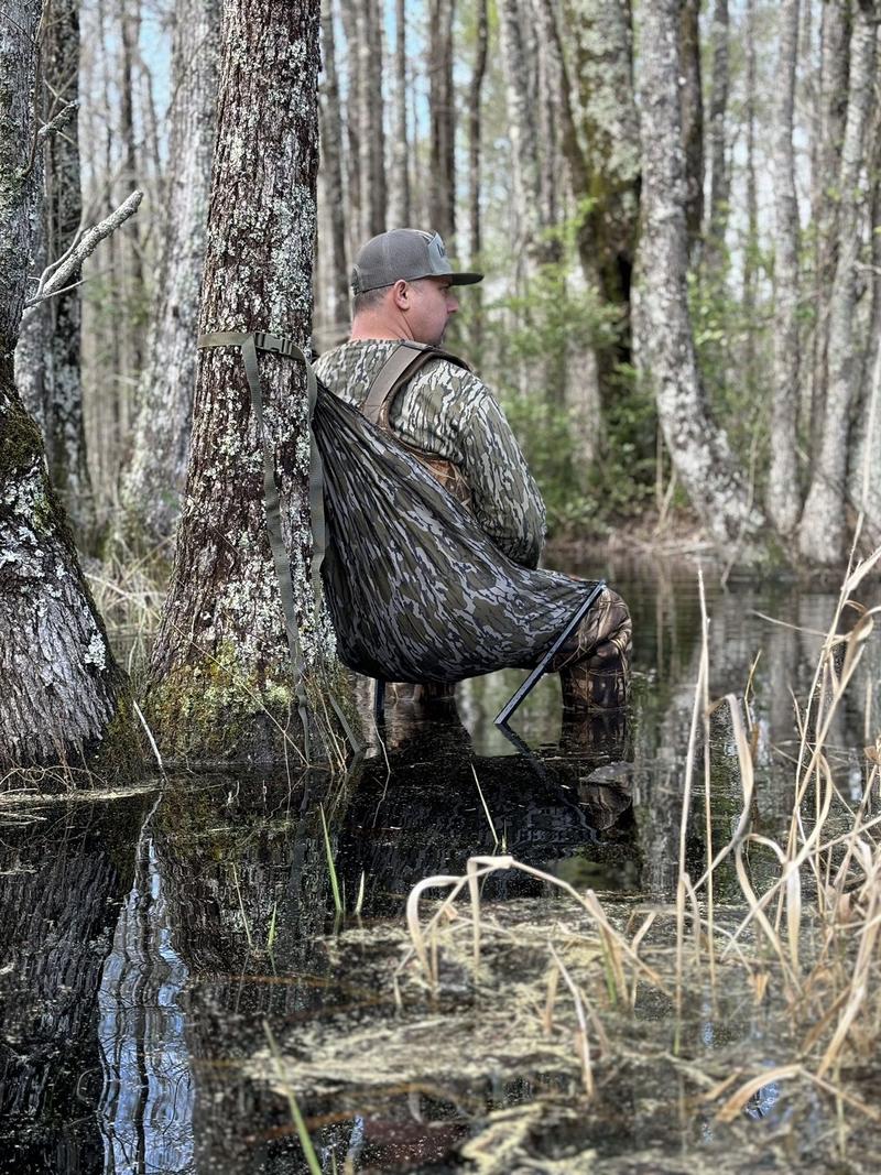 Fanatic Outdoors Low Down Hunting Seat Fanatic Outdoors Low Down Hunting Seat