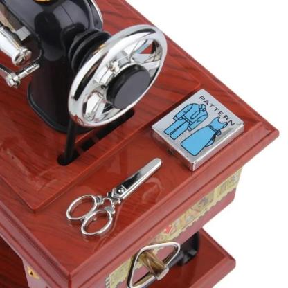 LAST DAY SALE 49% OFF💥Vintage Sewing Machine Design Music Box🎶