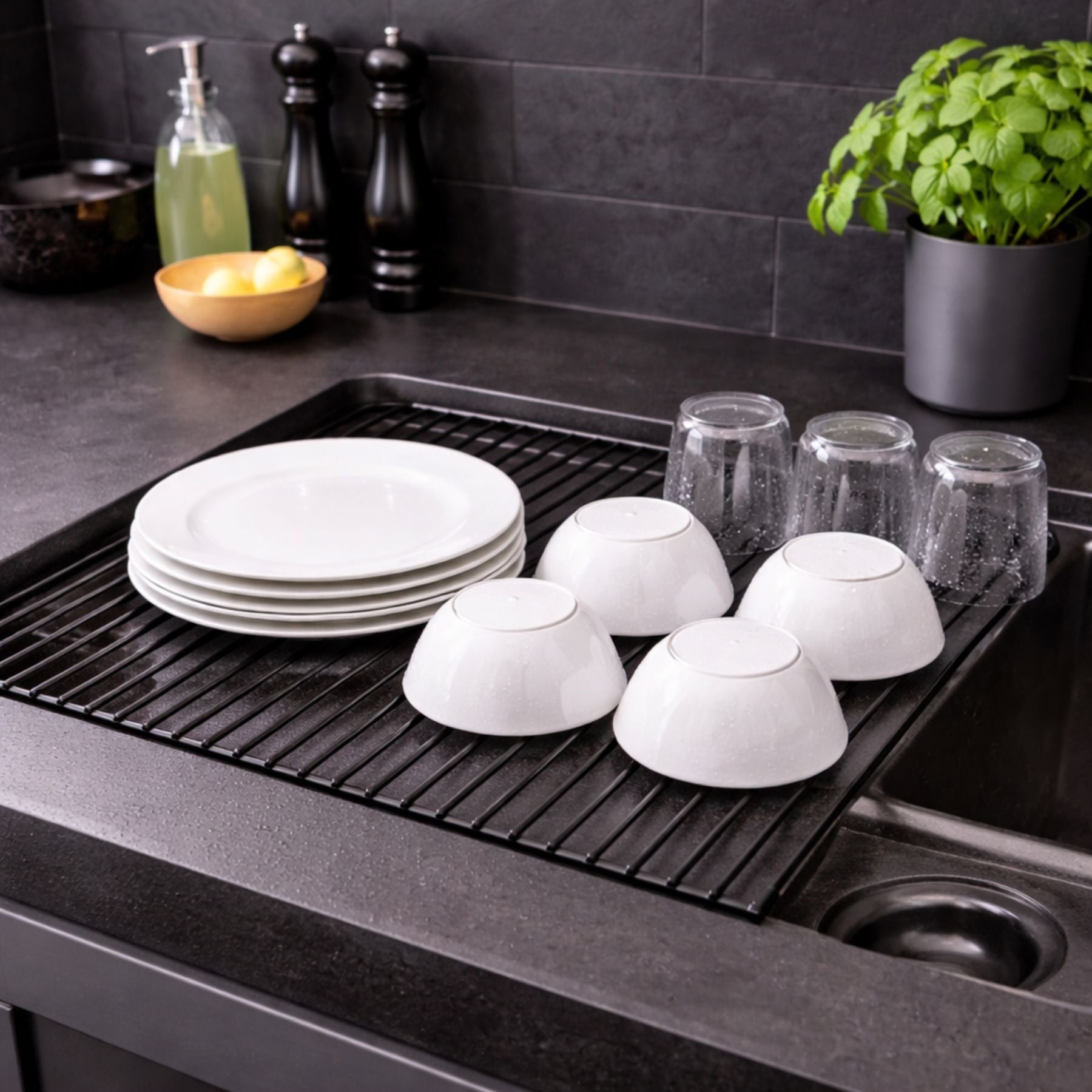 Roll-Up Sink Drying Rack