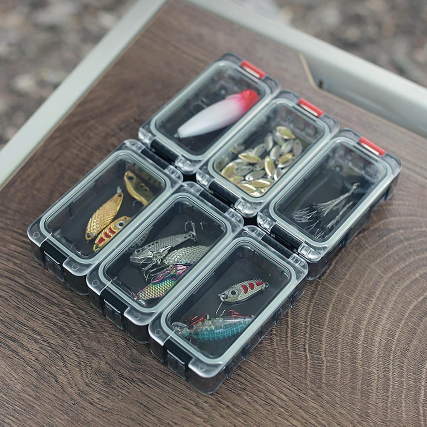 Magnetic fish hook storage cube