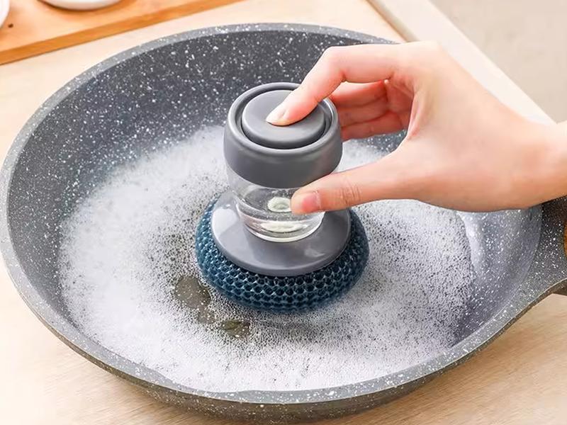 Automatic Liquid Filling Good Handle Soap Dispense Palm Kitchen Brush for Bowl Sink Cleaning Pot Comfortable Automatic Liquid Filling Good Handle Soap Dispense Palm Kitchen Brush for Bowl Sink Cleaning Pot Comfortable