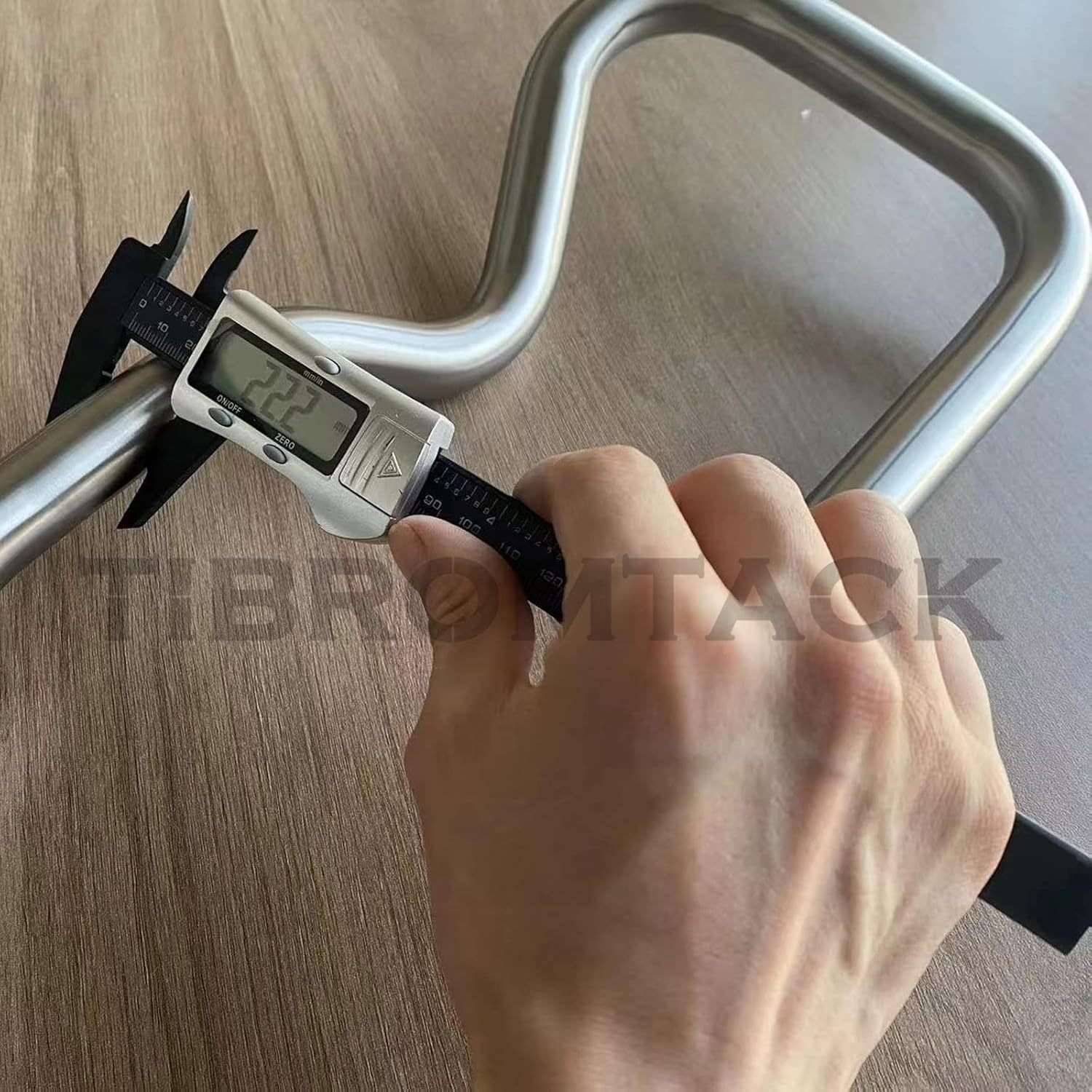 Titanium Bicycle Butterfly Handlebars, Natural Titanium color, Made of Ti Gr9 Alloy, Suitable for Mountain Bike/MTB, Road Bike, Touring Bikes(φ22.2mm)