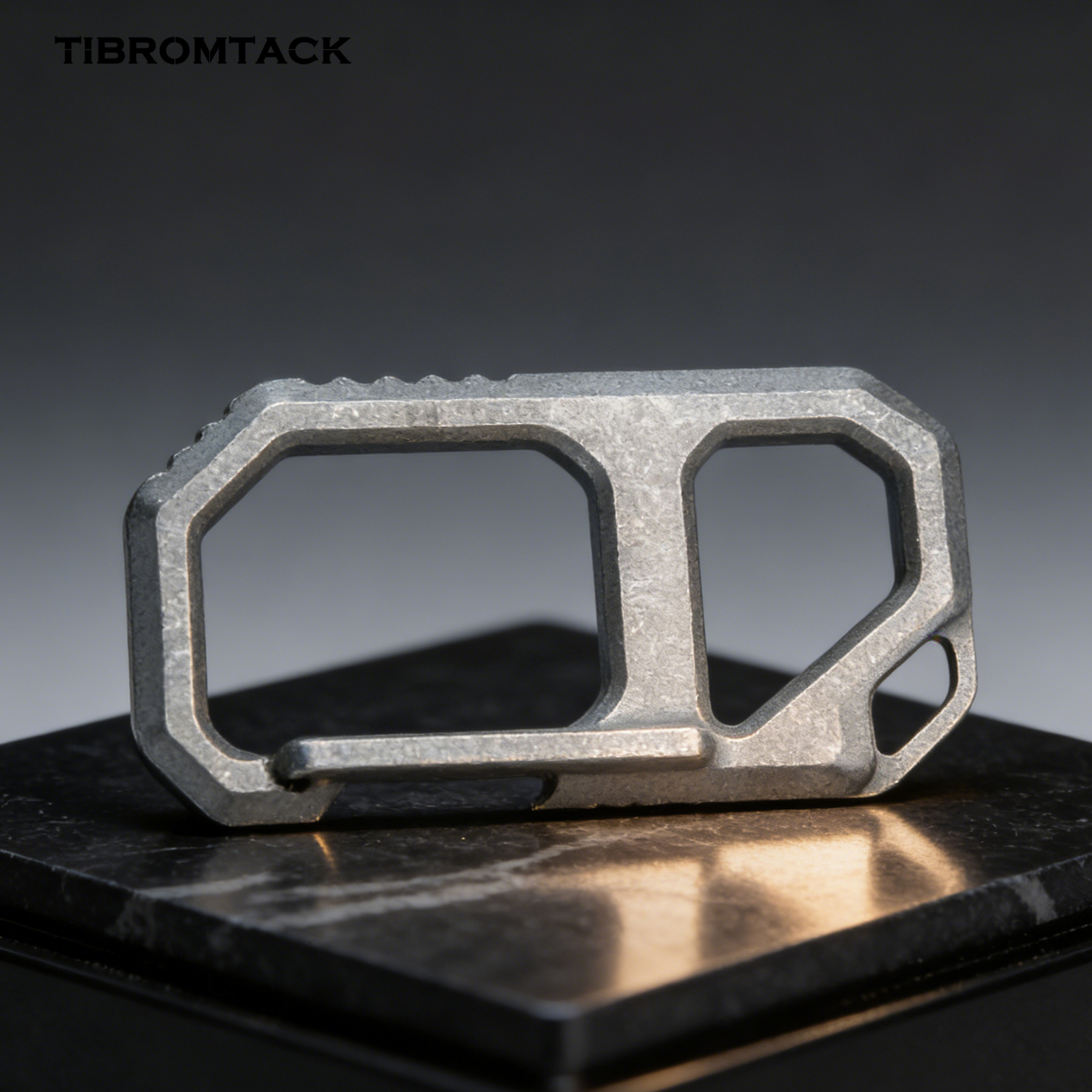 TIBROMTACK Titanium Keychain, Gr5 Titanium Carabiner, Key Clip for Keys & Outdoor Use