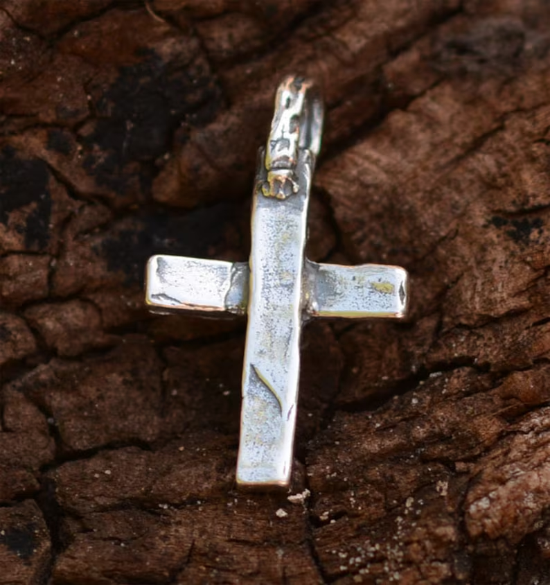 ️100% Handmade Silver Cross Healing Heart