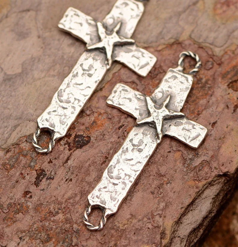 ️100% Handmade Silver Cross Pendant