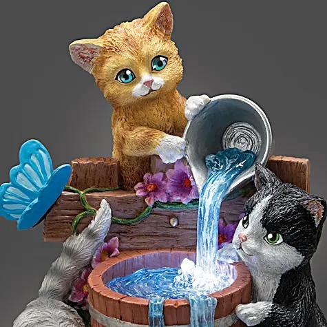 Cat Sculptures With Built-In LED Lights