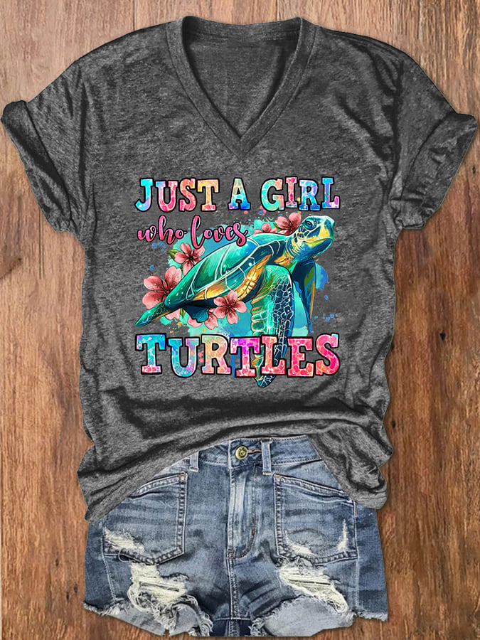 Women's just a girl who loves turtles print t-shirt