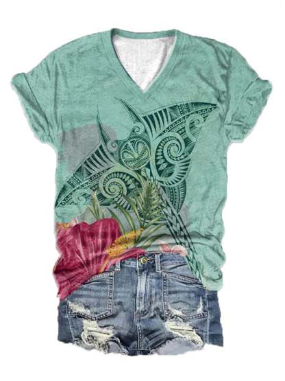Women's Manta Ray Maui Hibiscus Hahalua Print V-Neck T-Shirt