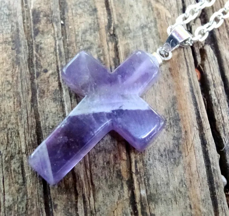 ️100% Handmade Crystal Cross Healing Heart