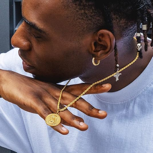 Coin Pendant Medallion Necklace, Jesus/St. Christopher/Cross Circle Gold Vintage Coin Necklace For Men, 2.5mm, 22in