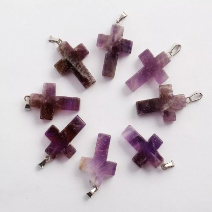 ️100% Handmade Crystal Cross Healing Heart