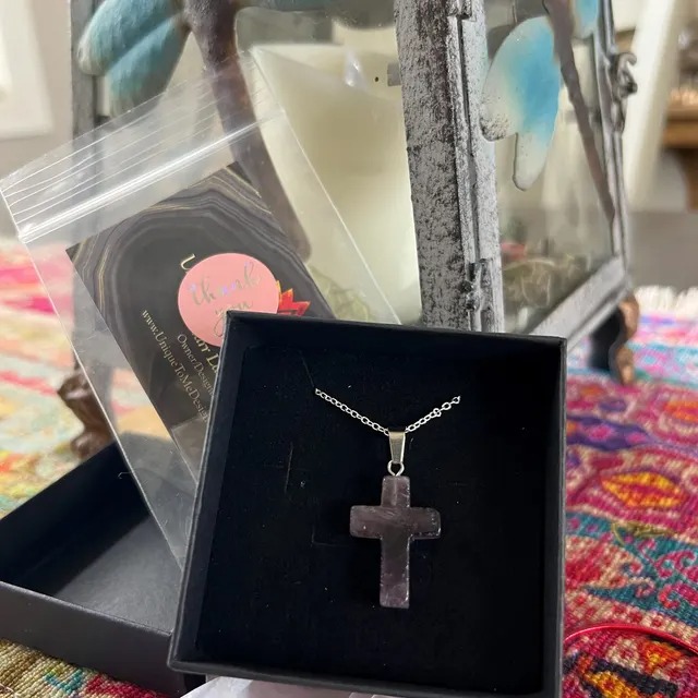 ️100% Handmade Crystal Cross Healing Heart