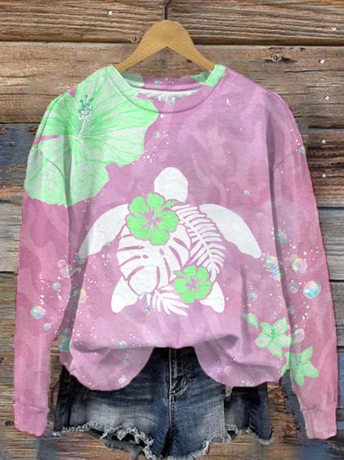 Women's Maui Lahaina Turtle Print Sweatshirt