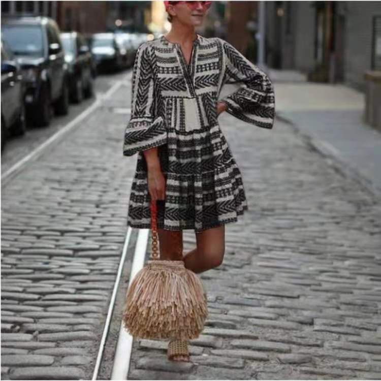 Street Style V Neck Geo Print Dress