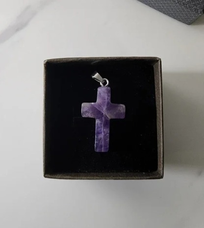 ️100% Handmade Crystal Cross Healing Heart