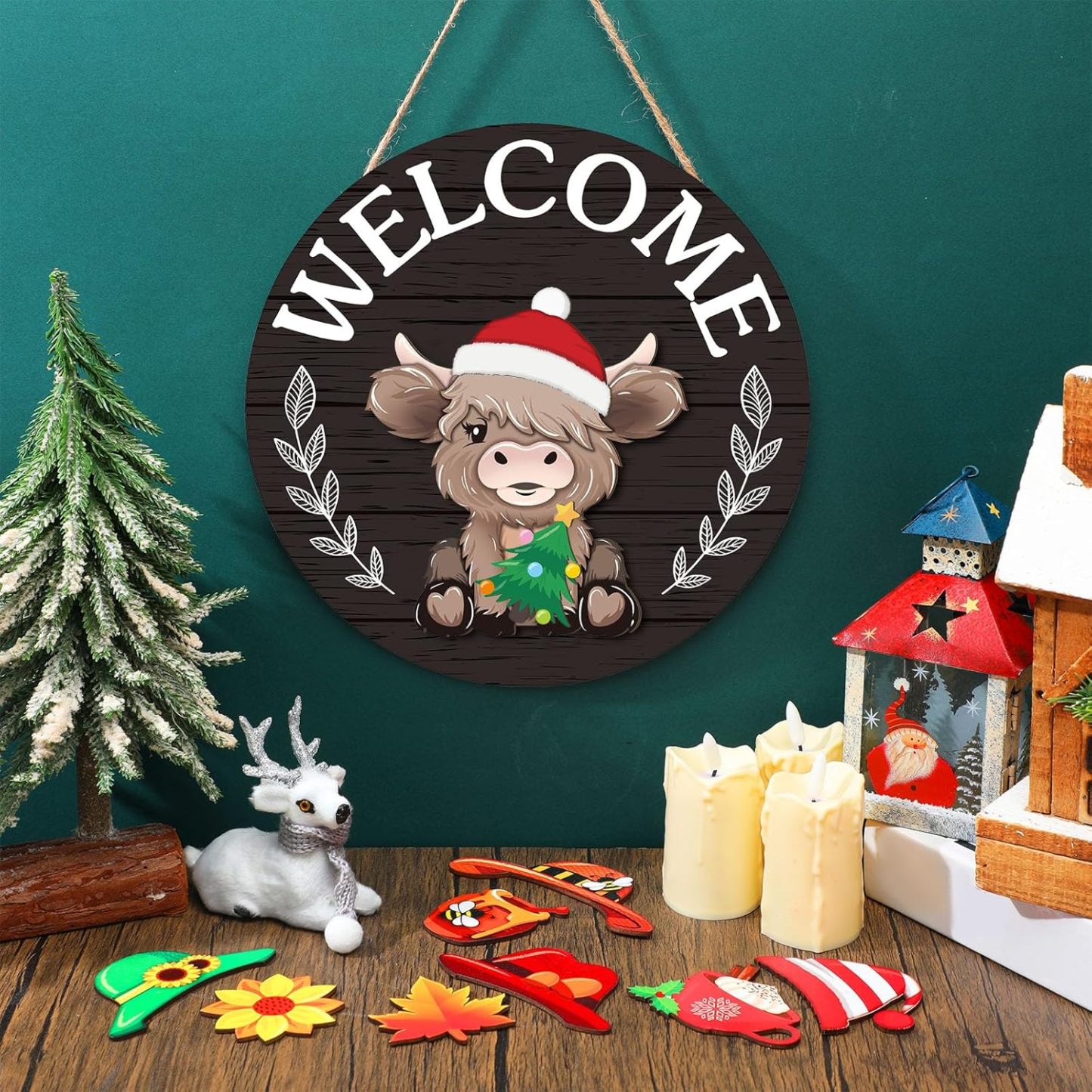 ⏰35 PCS Interchangeable Highland Cow Welcome Sign with Seasonal Magnet Detachable Hats Accessories
