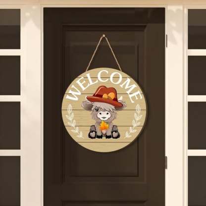 ⏰35 PCS Interchangeable Highland Cow Welcome Sign with Seasonal Magnet Detachable Hats Accessories