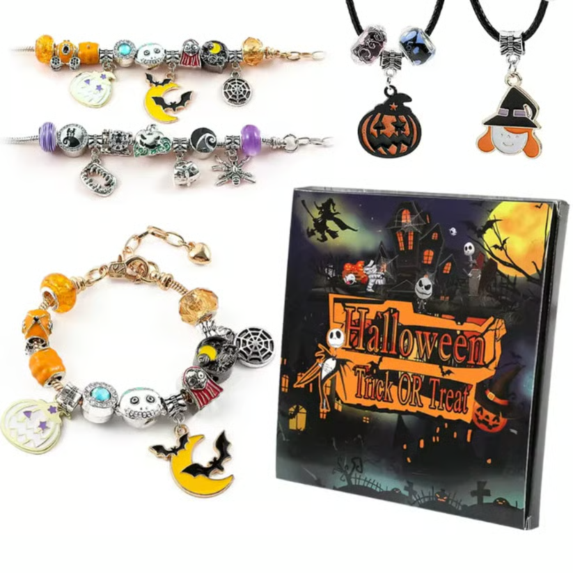🎁Halloween Treasures Charm Bracelet🎃 (Limited Edition.)