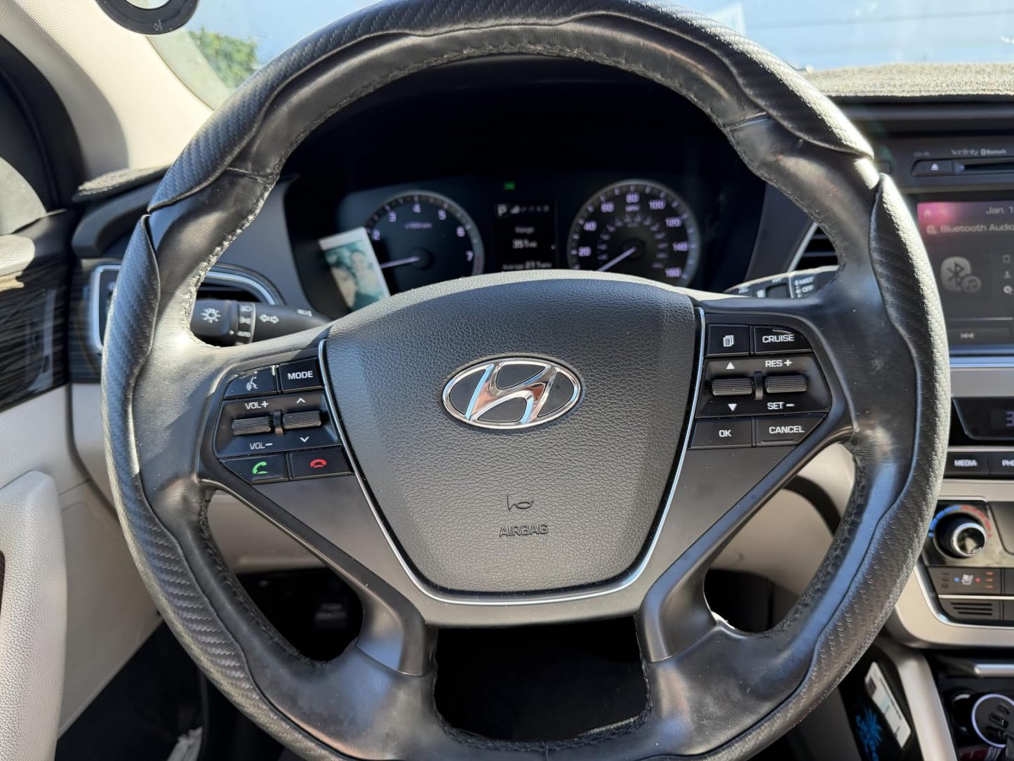 Carbon Fiber Silicone Anti-Slip Car Steering Wheel Cover Universal Fit