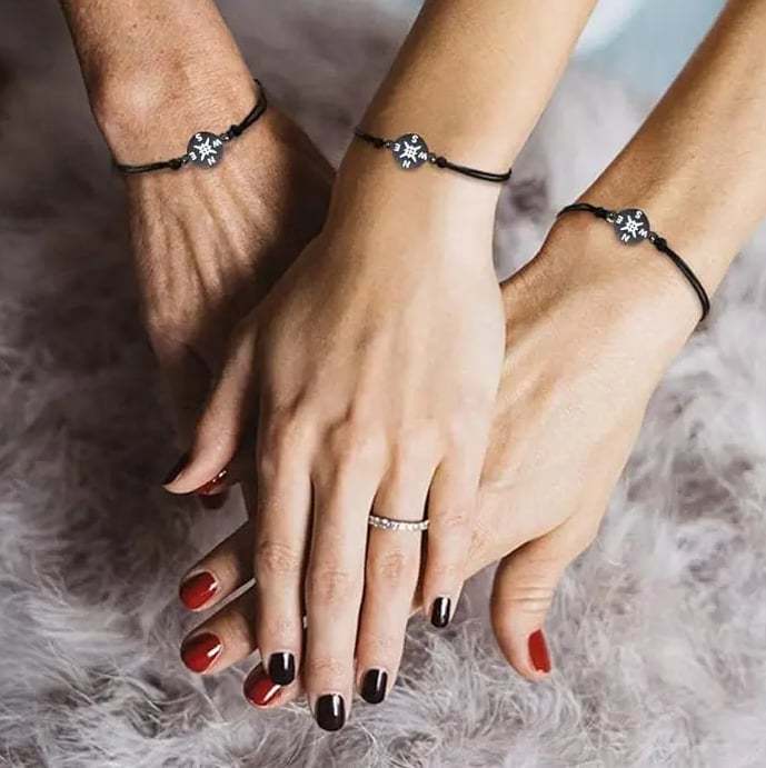 Graduation Compass Bracelet for Class of 2026