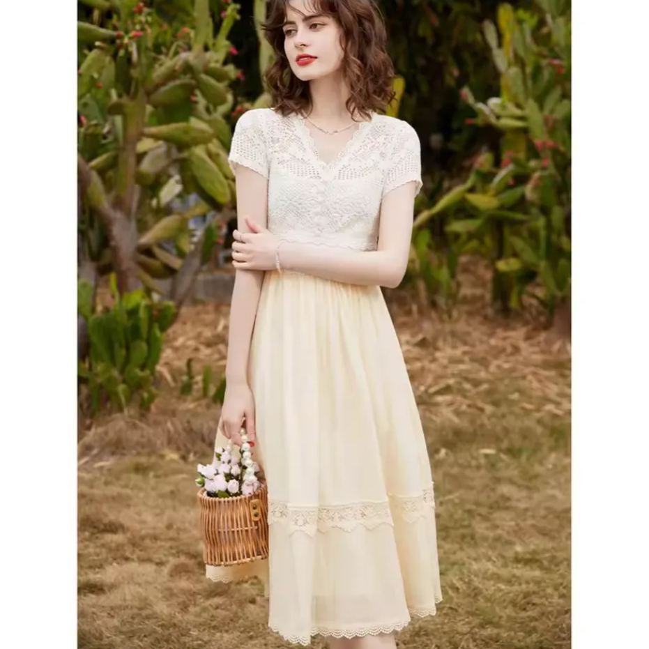 Women's lace dress