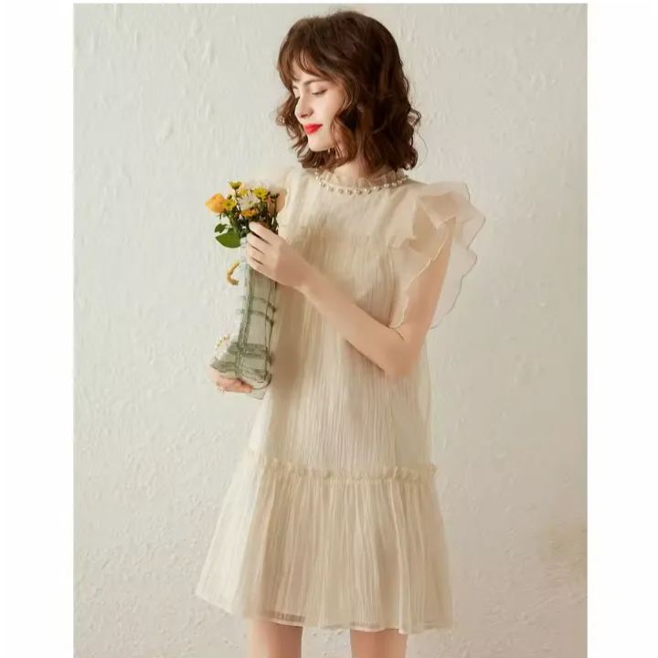 Sleeveless pleated dress