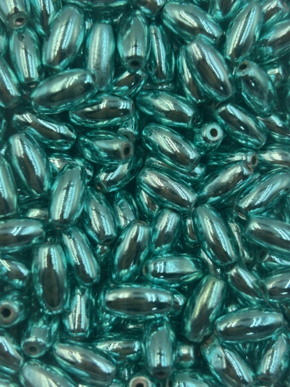 31.Apple Green Hematite Rice Shape