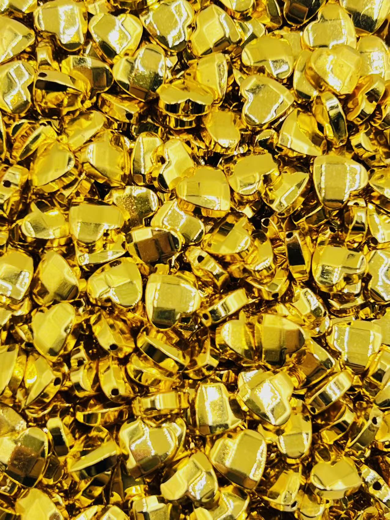 47.Golden Hematite Faceted Heart Shape