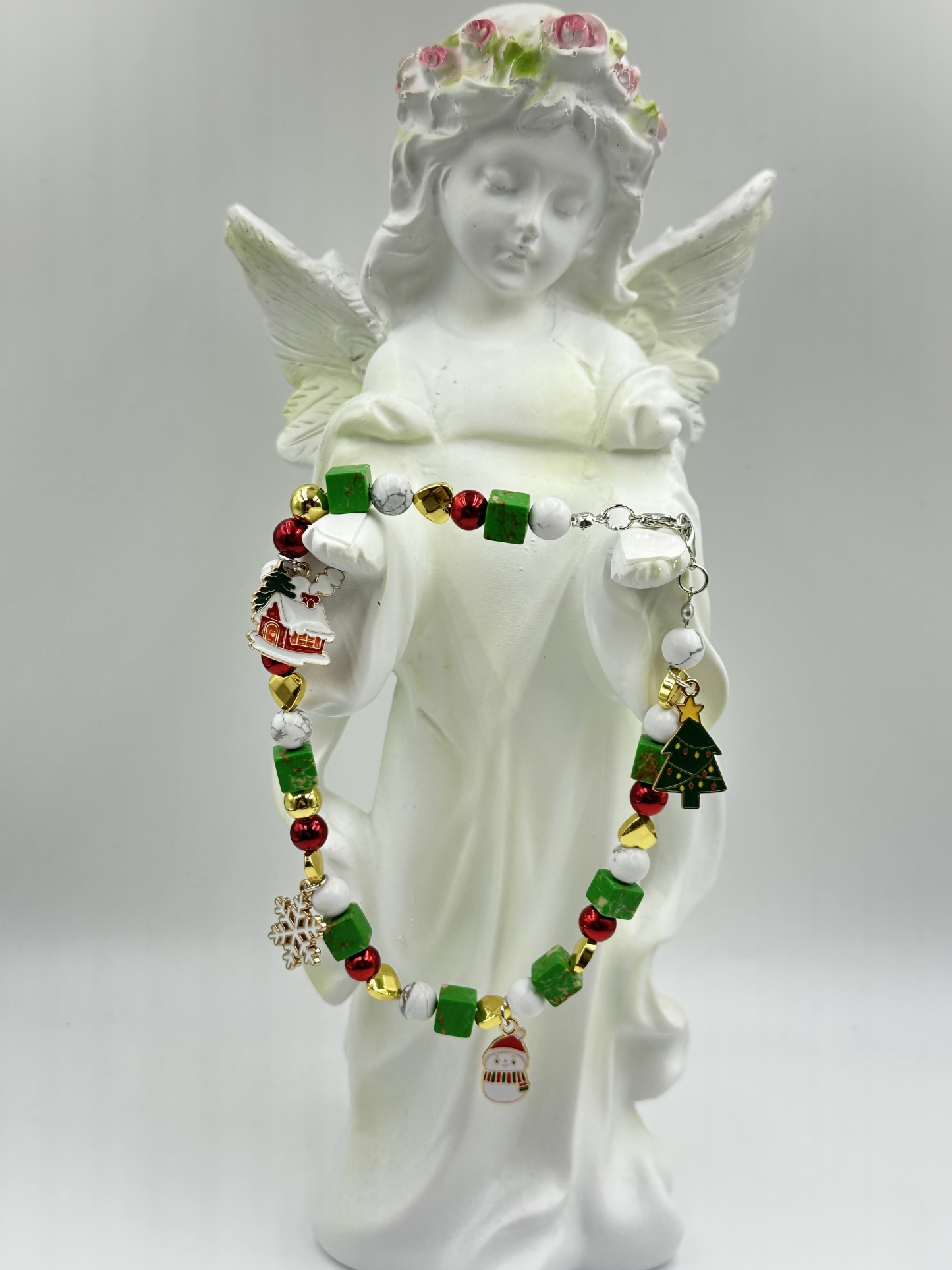 20.Christmas Lucky Chain