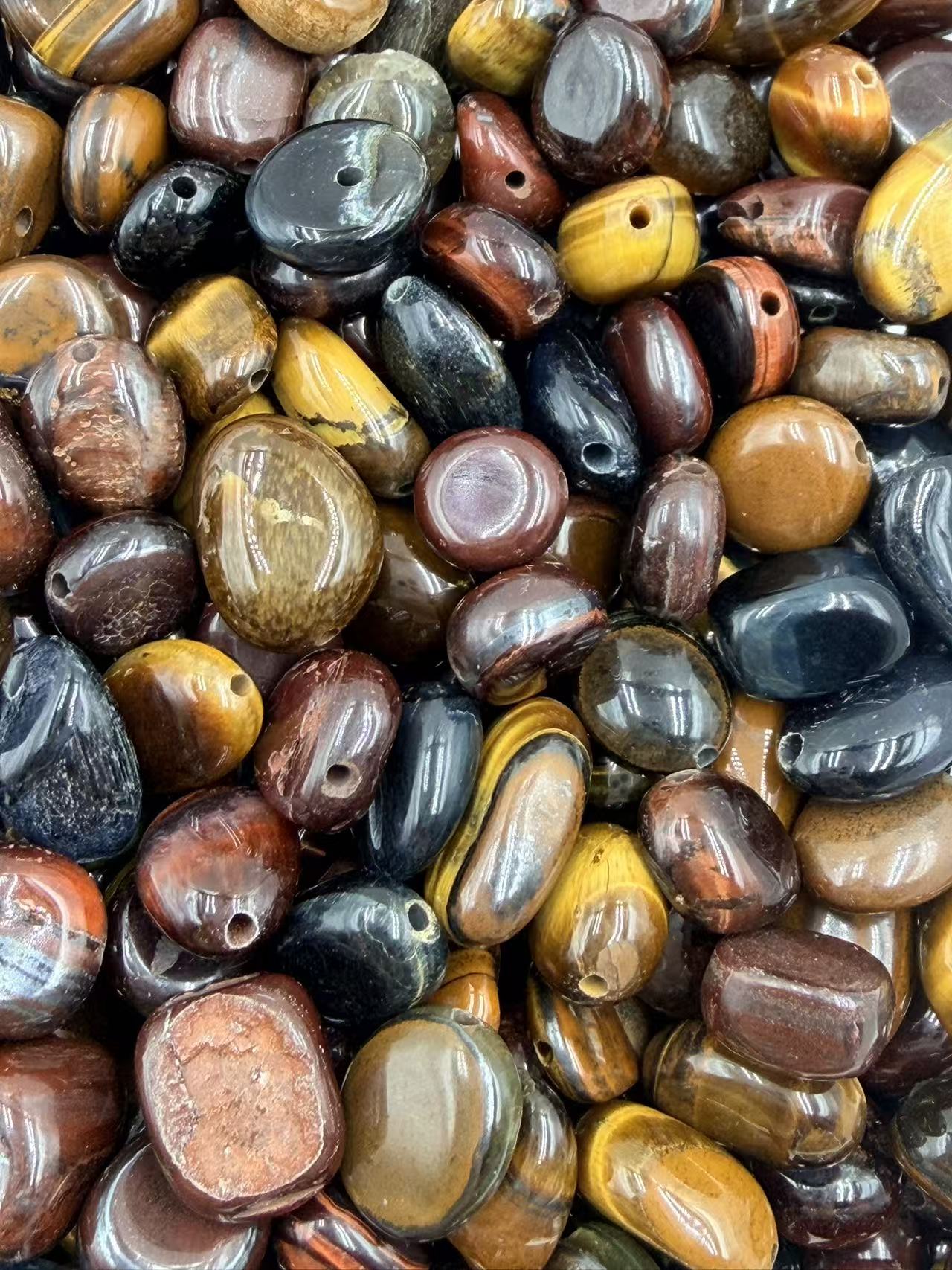 50.Golden Tiger Eyes Nugget Shape