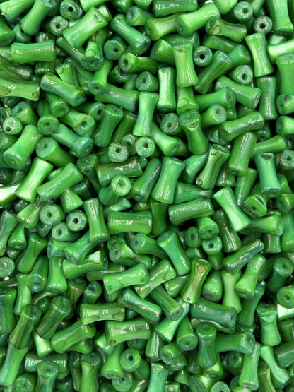 16.Winter Holly Tree Shell Bamboo Shape