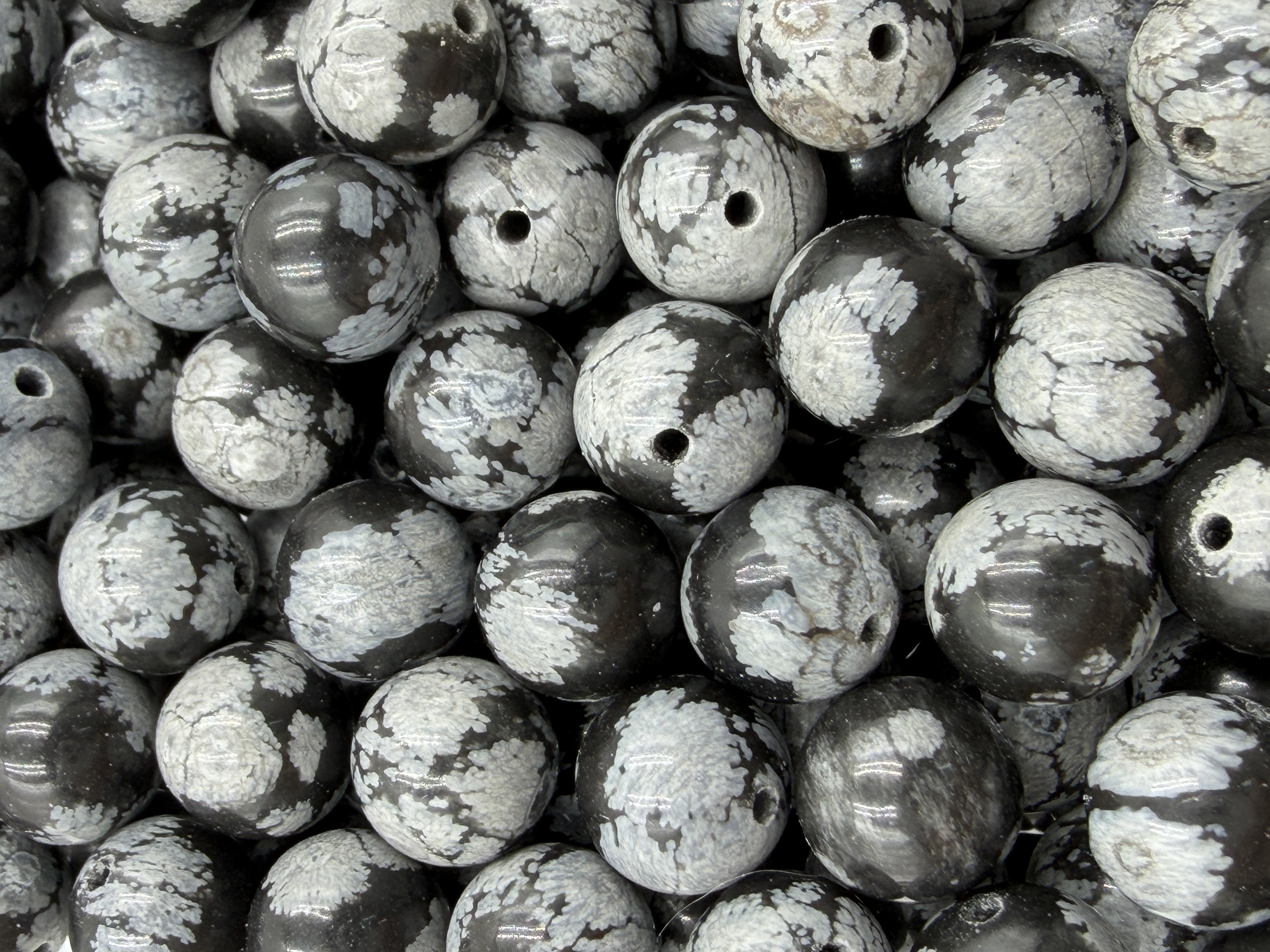 28.Snowflake Obsidian