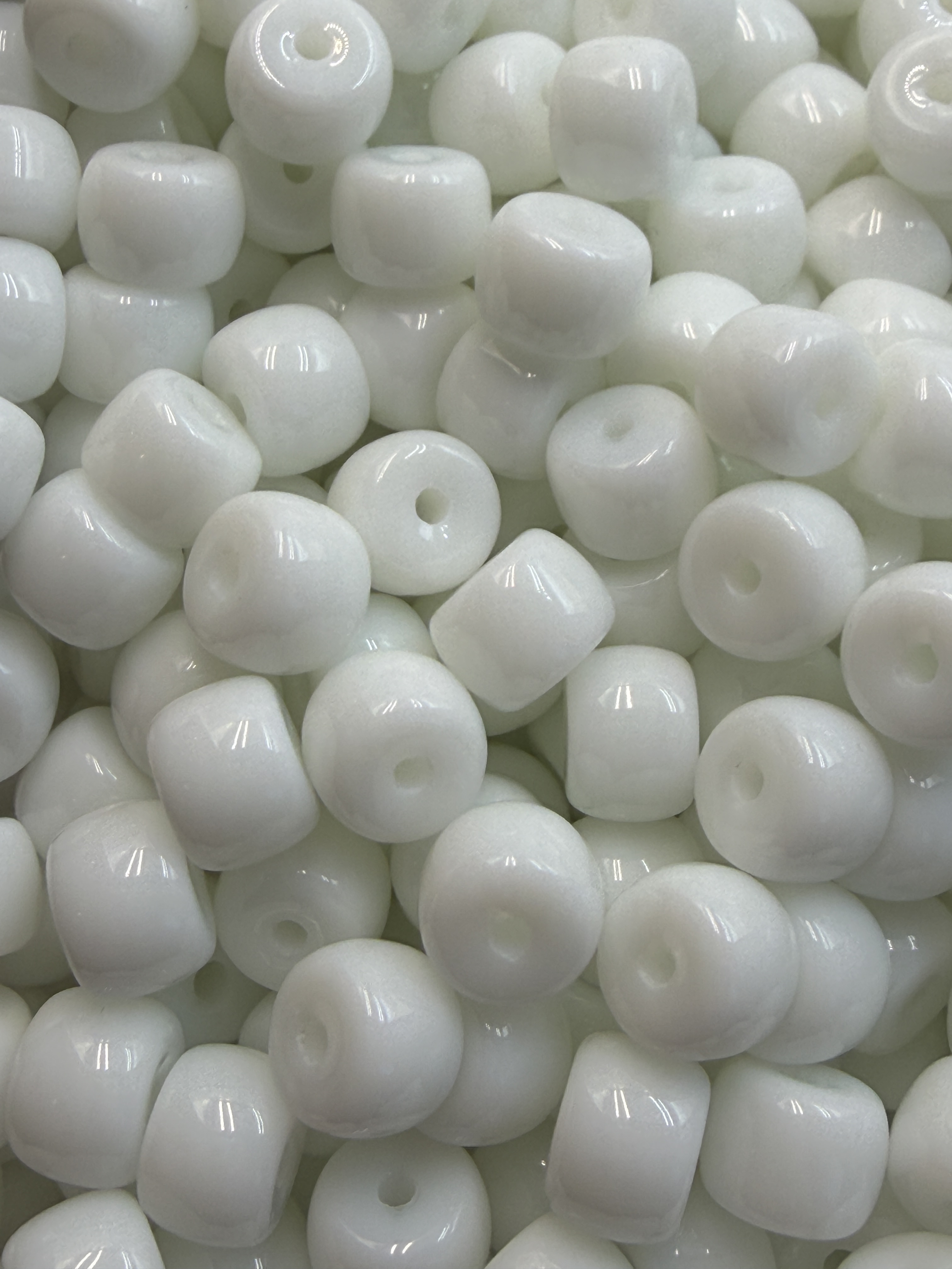 81.White Jade Bodhi Shape