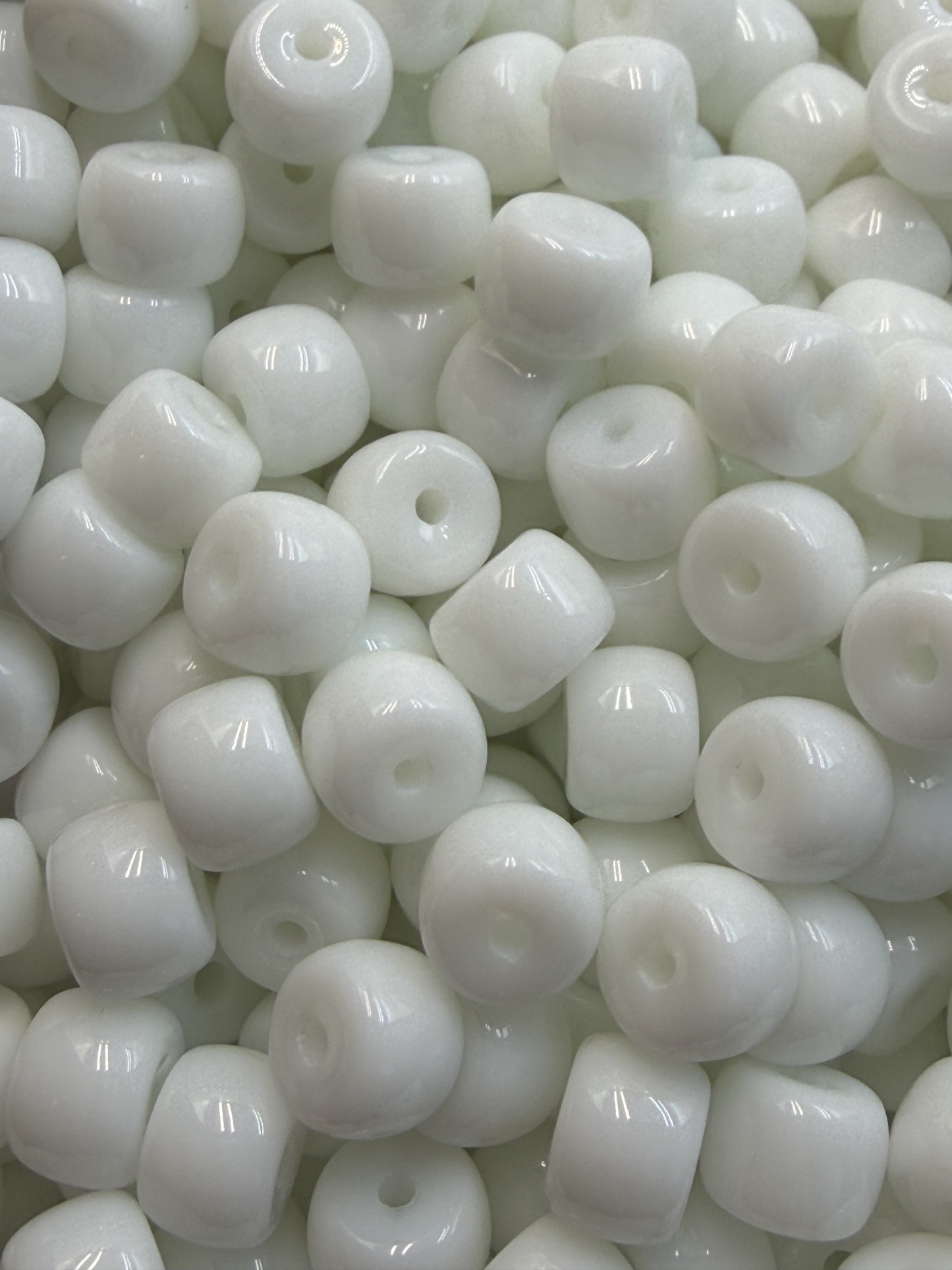 81.White Jade Bodhi Shape