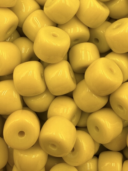 87.Winter Daisy Jade Bodhi Shape 