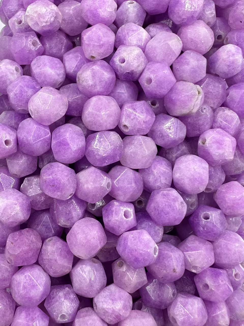 89.Lavender Amethyst Faceted Shape