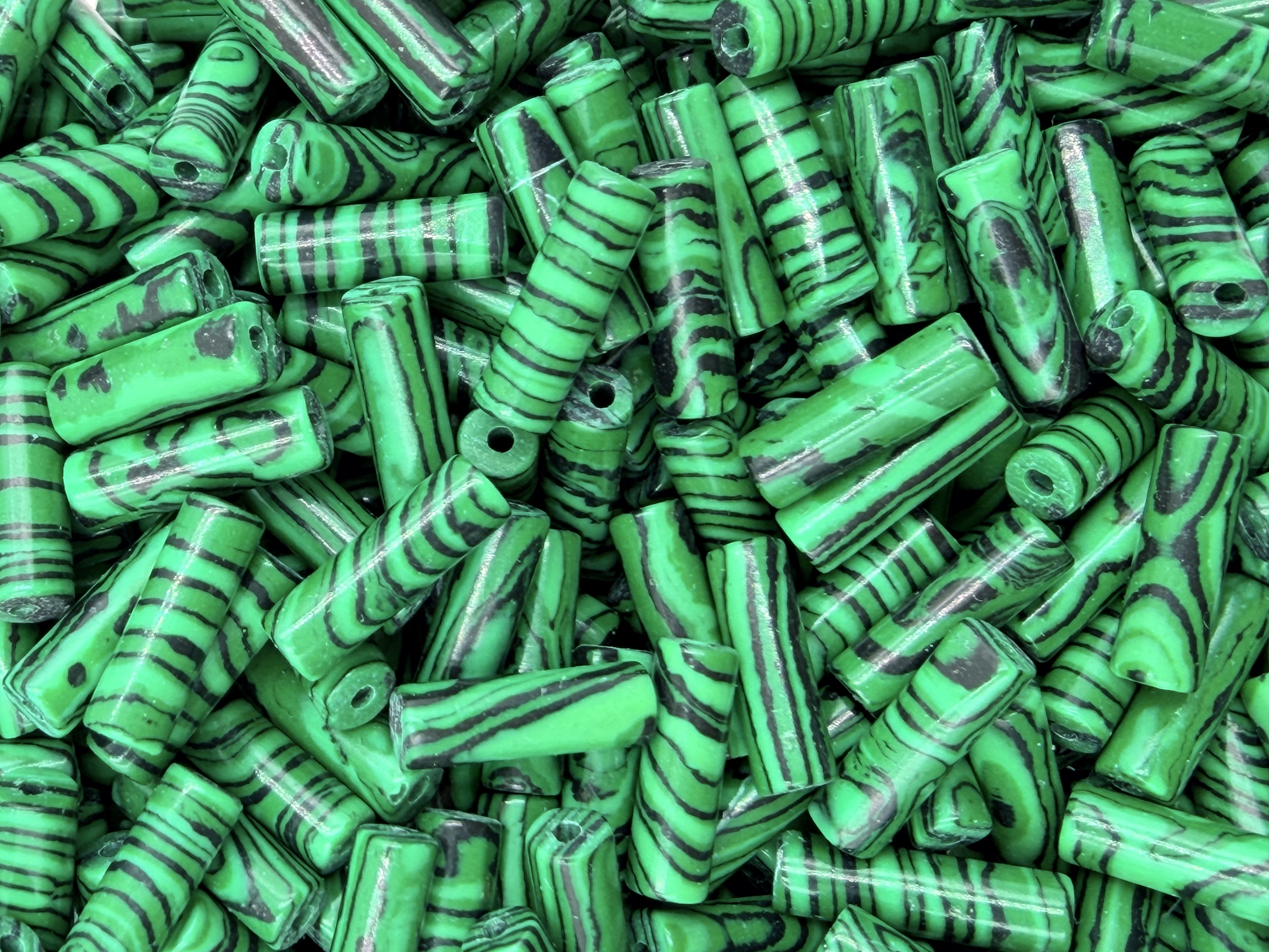 124.Malachite Tube Shape